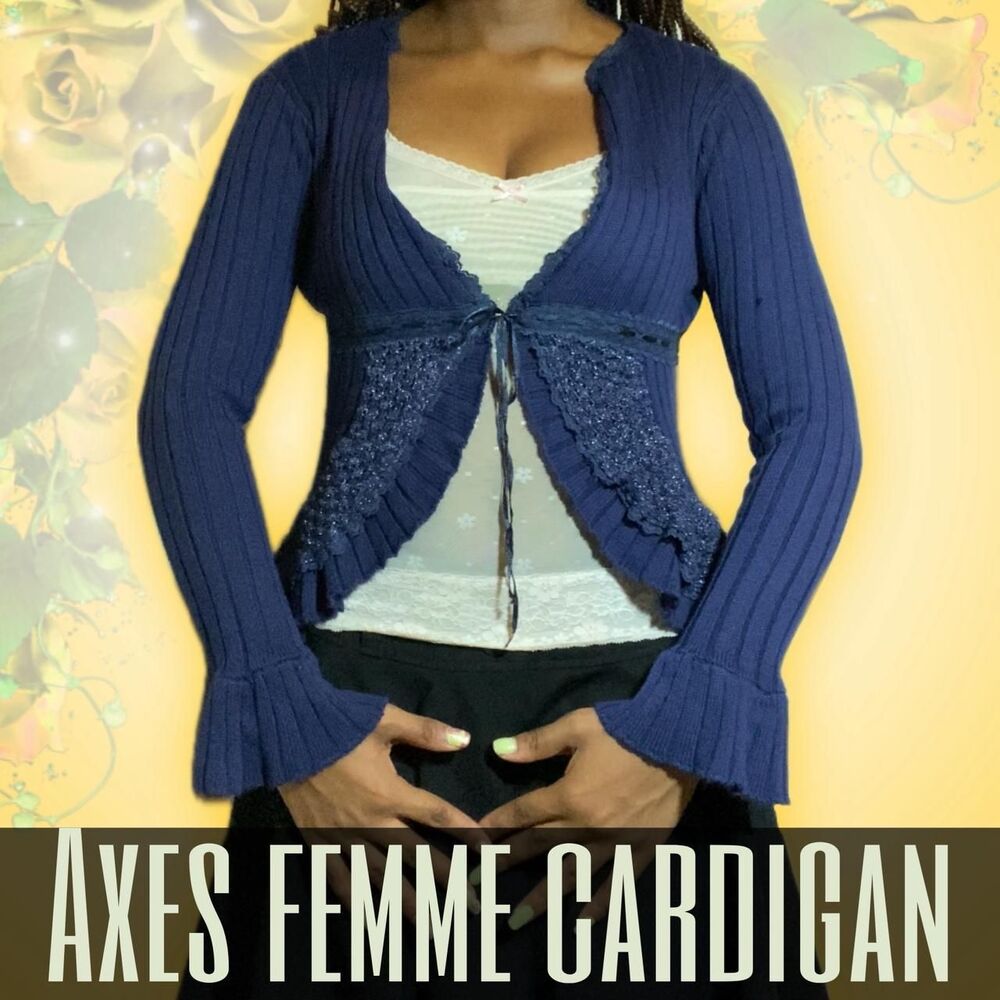 Axes femme Blue and Navy Cardigan